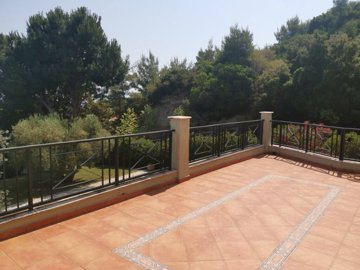 Photo 15 - Villa 300 m² in Central Macedonia