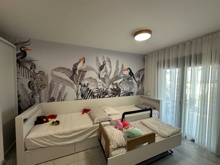 Image No.19-3 Bed Property for sale