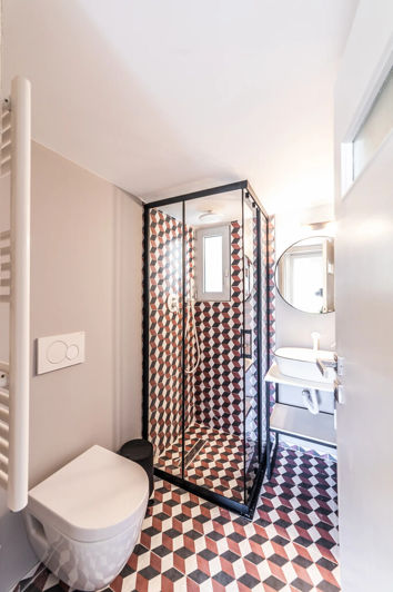 Image No.19-1 Bed Flat for sale