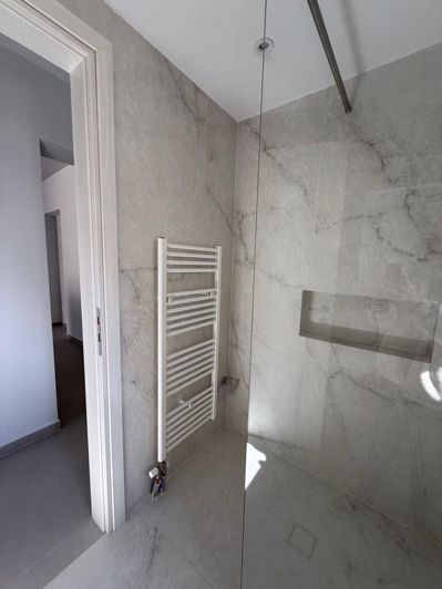 Image No.17-3 Bed Flat for sale