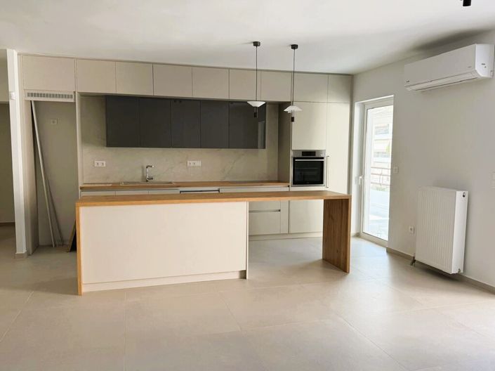 Image No.3-3 Bed Flat for sale