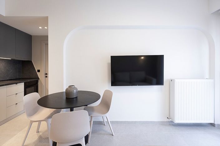 Image No.23-2 Bed Flat for sale