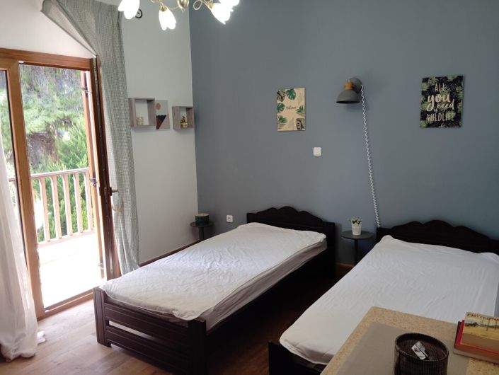 Image No.25-4 Bed Property for sale