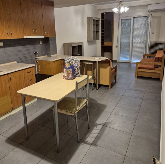 Image No.2-Appartement de 2 chambres à vendre à Thessalonique