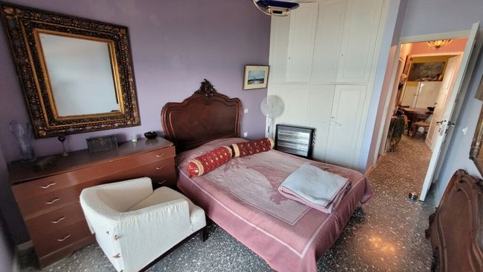 Image No.29-2 Bed Flat for sale