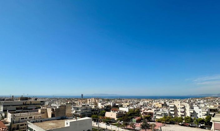 Image No.14-3 Bed Maisonette for sale