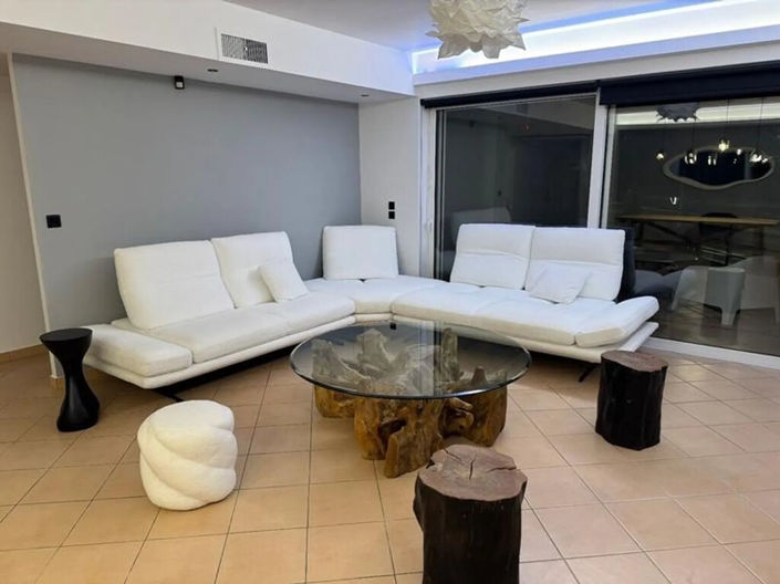 Image No.3-2 Bed Flat for sale