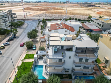 Photo 4 - Cottage 270 m² in Attica