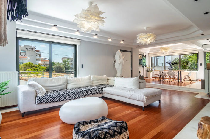 Image No.5-4 Bed Property for sale