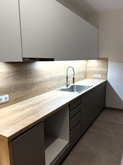 Image No.5-2 Bed Flat for sale