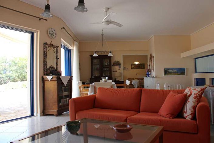 Image No.15-4 Bed Property for sale