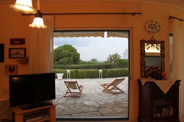 Image No.18-4 Bed Property for sale