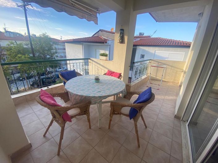 Image No.11-2 Bed Flat for sale