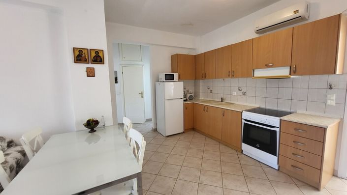 Image No.5-2 Bed Flat for sale