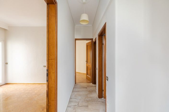 Image No.8-Appartement de 3 chambres à vendre à Thessalonique