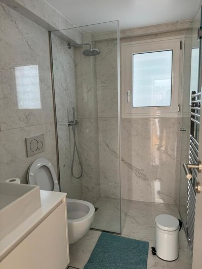 Image No.9-3 Bed Maisonette for sale