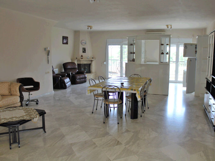 Image No.11-Propriété de 6 chambres à vendre à Katerini