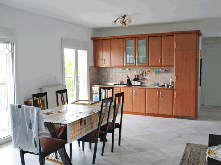 Image No.5-Propriété de 6 chambres à vendre à Katerini