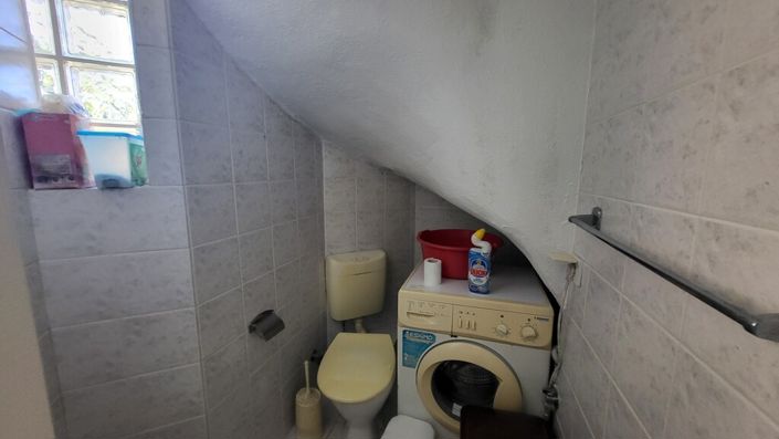 Image No.13-3 Bed Maisonette for sale