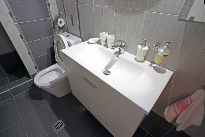 Image No.23-1 Bed Flat for sale