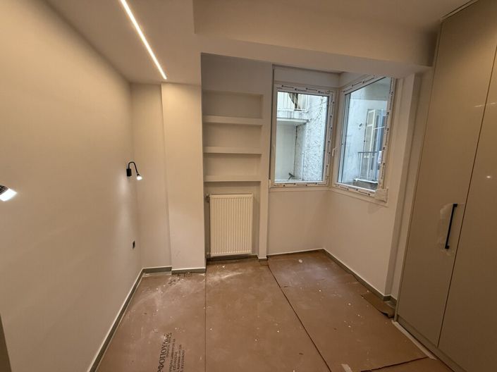 Image No.3-Appartement de 2 chambres à vendre à Thessalonique