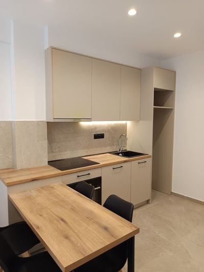 Image No.4-2 Bed Flat for sale