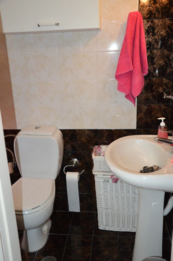 Image No.13-2 Bed Maisonette for sale