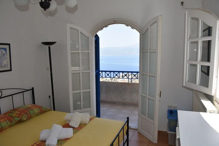 Image No.17-2 Bed Maisonette for sale