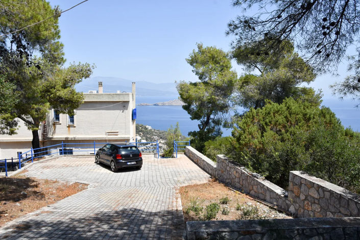 Image No.5-2 Bed Maisonette for sale