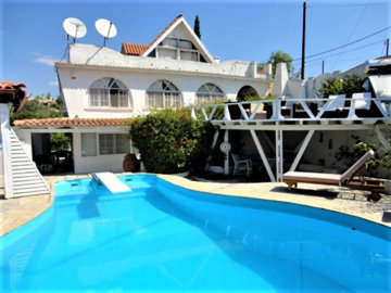 Photo 1 - Cottage 218 m² in Peloponnese