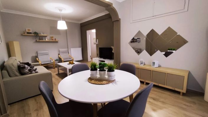 Image No.3-2 Bed Flat for sale