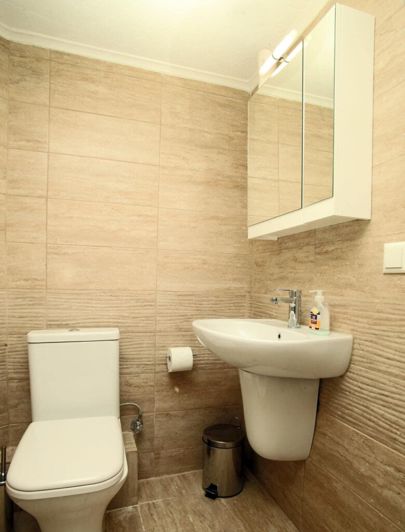 Image No.13-3 Bed Flat for sale