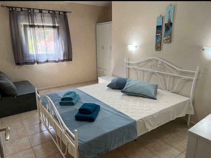 Image No.8-3 Bed Flat for sale