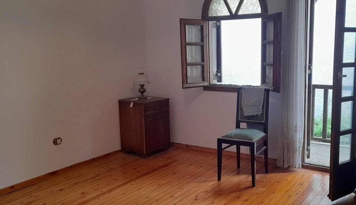 Image No.14-Propriété de 5 chambres à vendre à Thessalonique