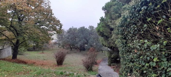 Image No.28-Propriété de 5 chambres à vendre à Thessalonique