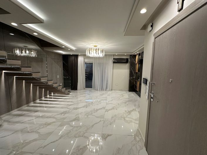 Image No.3-4 Bed Maisonette for sale