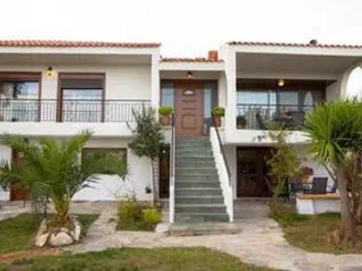 Image No.1-Appartement de 4 chambres à vendre à Rafina