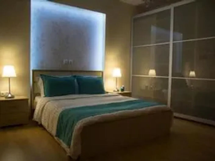 Image No.13-4 Bed Flat for sale