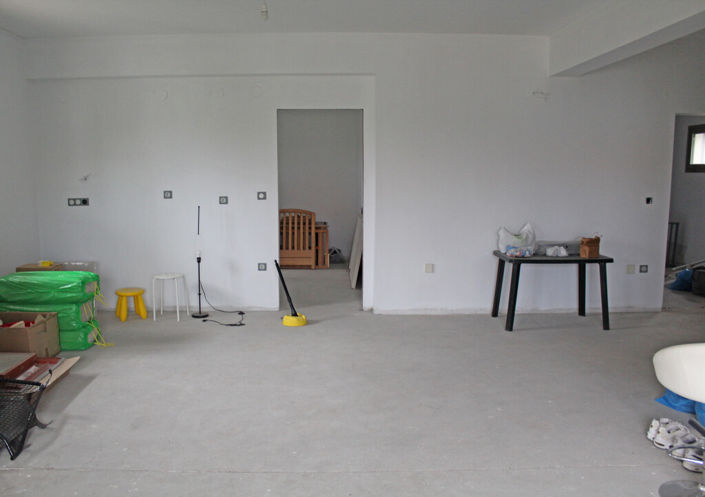 Image No.18-7 Bed Property for sale