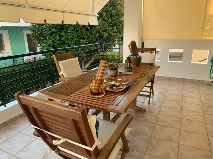 Image No.3-3 Bed Maisonette for sale