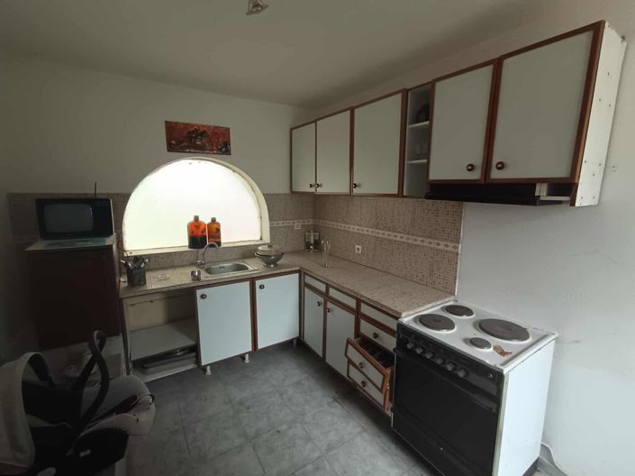 Image No.28-1 Bed Property for sale