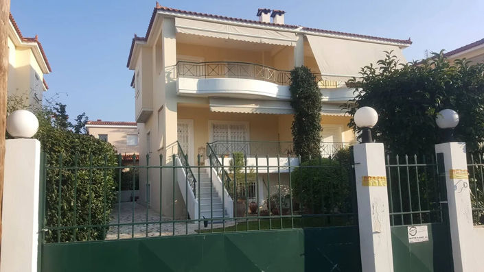 Image No.6-3 Bed Maisonette for sale