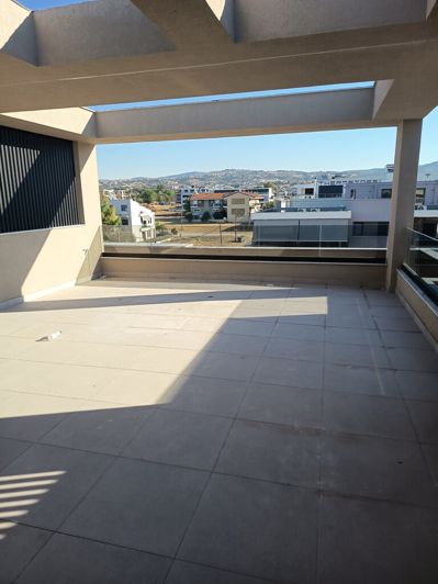 Image No.6-3 Bed Maisonette for sale
