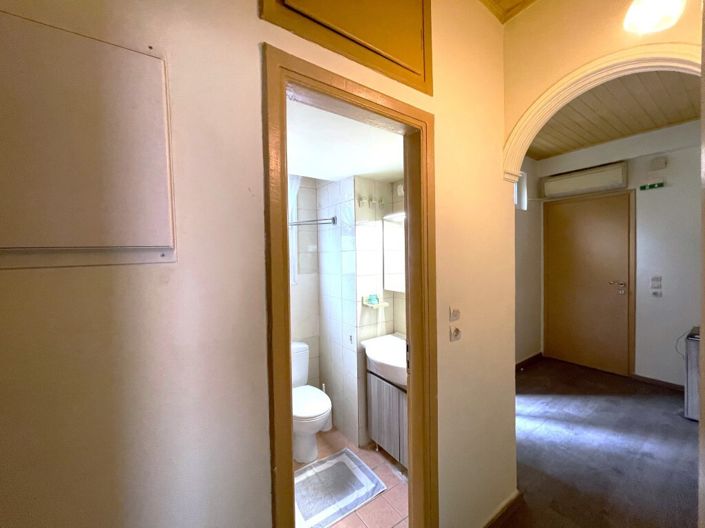 Image No.18-2 Bed Flat for sale