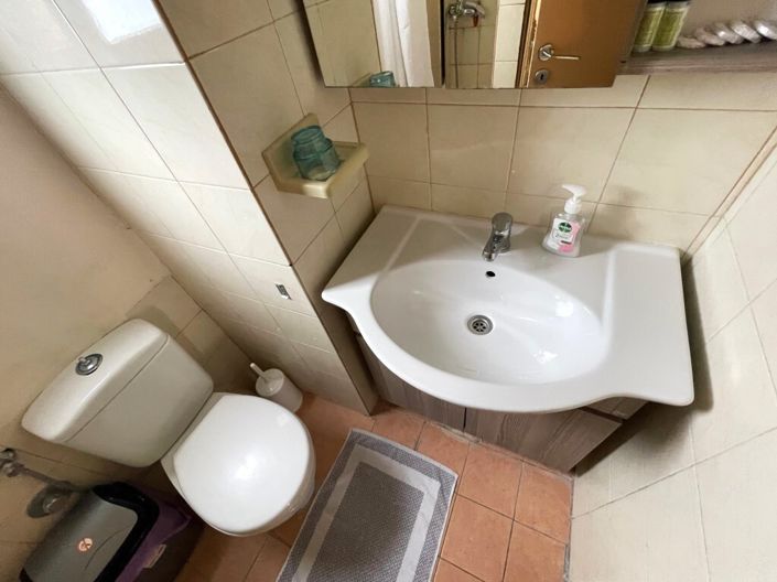 Image No.20-2 Bed Flat for sale