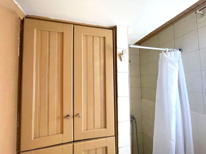 Image No.22-2 Bed Flat for sale