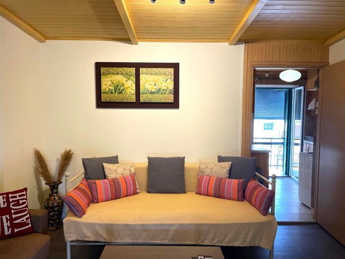 Image No.29-2 Bed Flat for sale