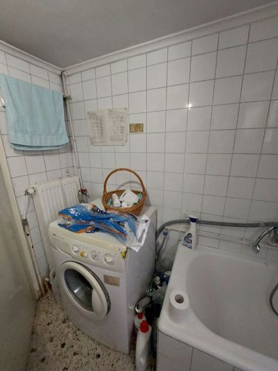 Image No.16-4 Bed Flat for sale