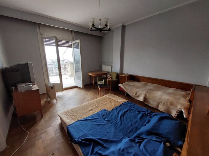 Image No.3-4 Bed Flat for sale