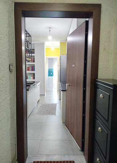 Image No.23-3 Bed Flat for sale